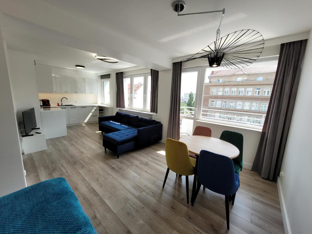 Апартаменты Sloneczny Apartament Przy Filharmonii, Walach Chrobrego Щецин Экстерьер фото