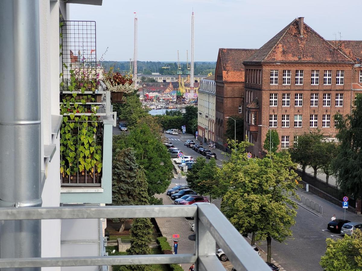 Апартаменты Sloneczny Apartament Przy Filharmonii, Walach Chrobrego Щецин Экстерьер фото